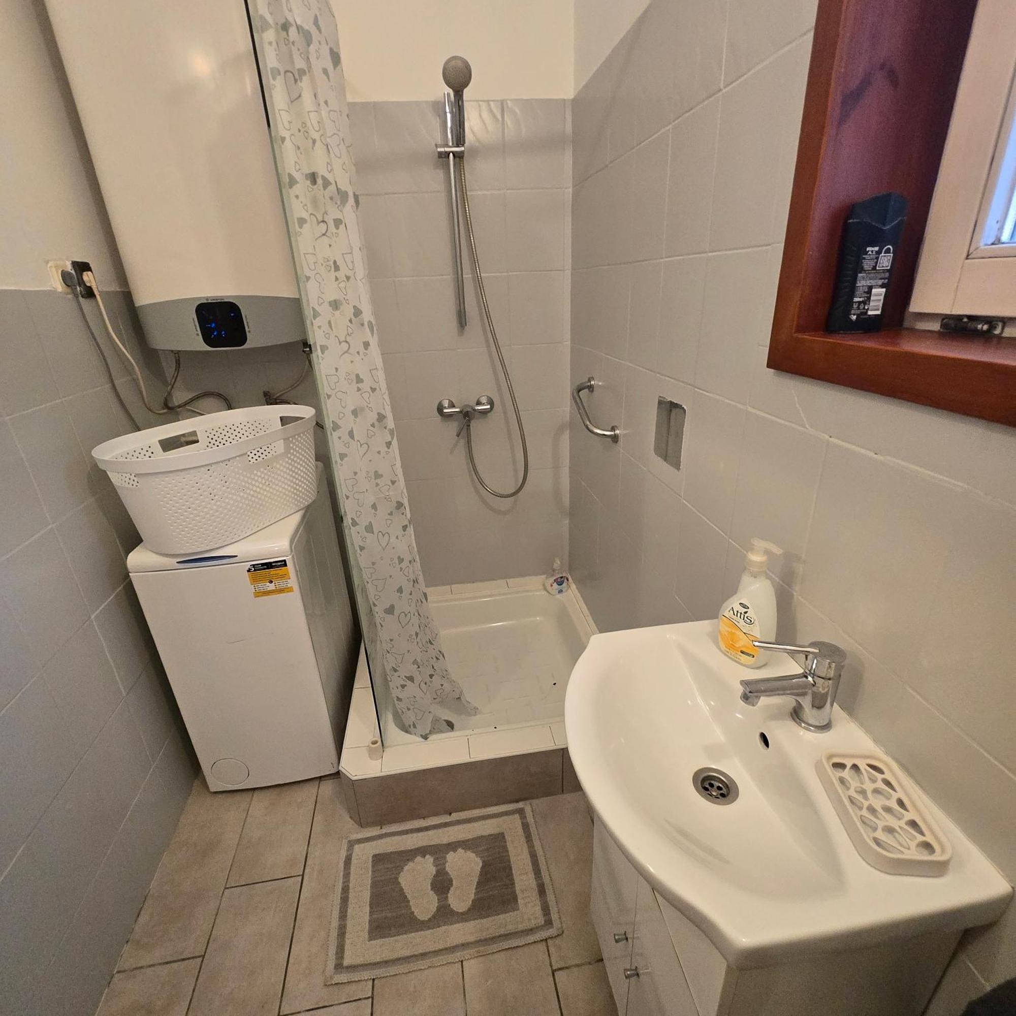 Orsi Apartman / vendegház Kecskemét Exterior foto